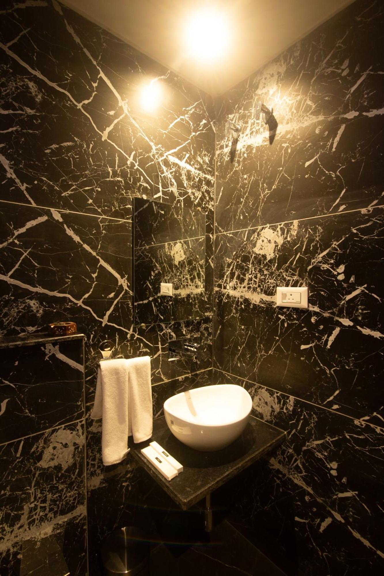 Hotel Palace View Murshidabad Luaran gambar